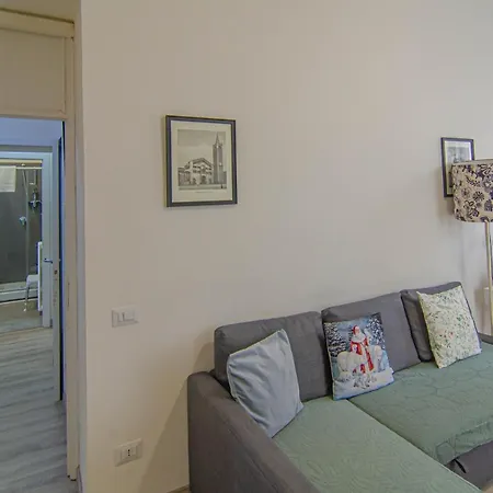 Apartment Violetta Del Ducato