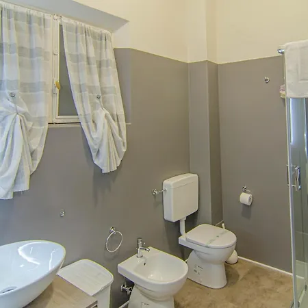 Violetta Del Ducato Apartment *